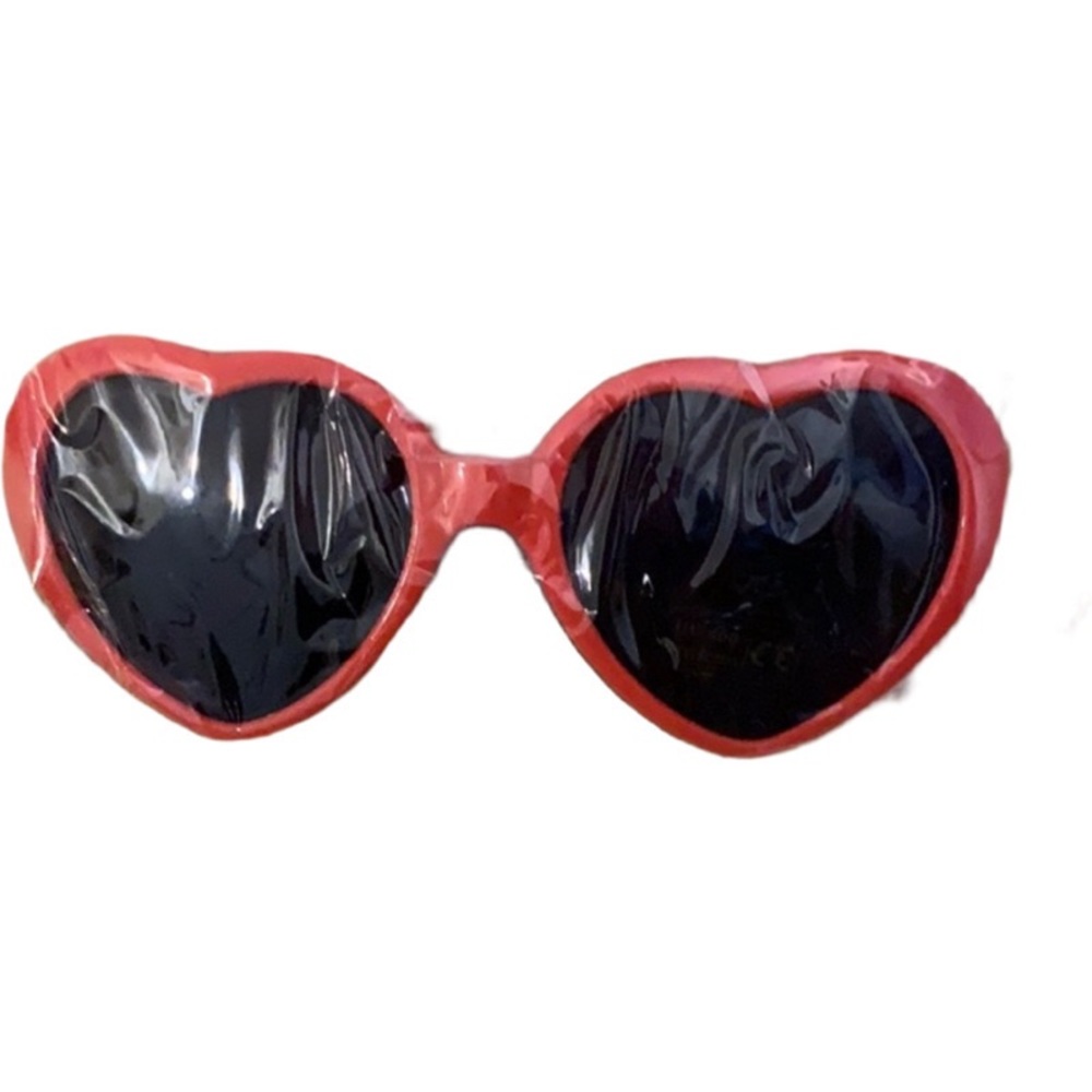 Red Heart Shaped Sunglasses 🕶 New In Bag - perfect for Taylor Swift - Picture 3 of 5